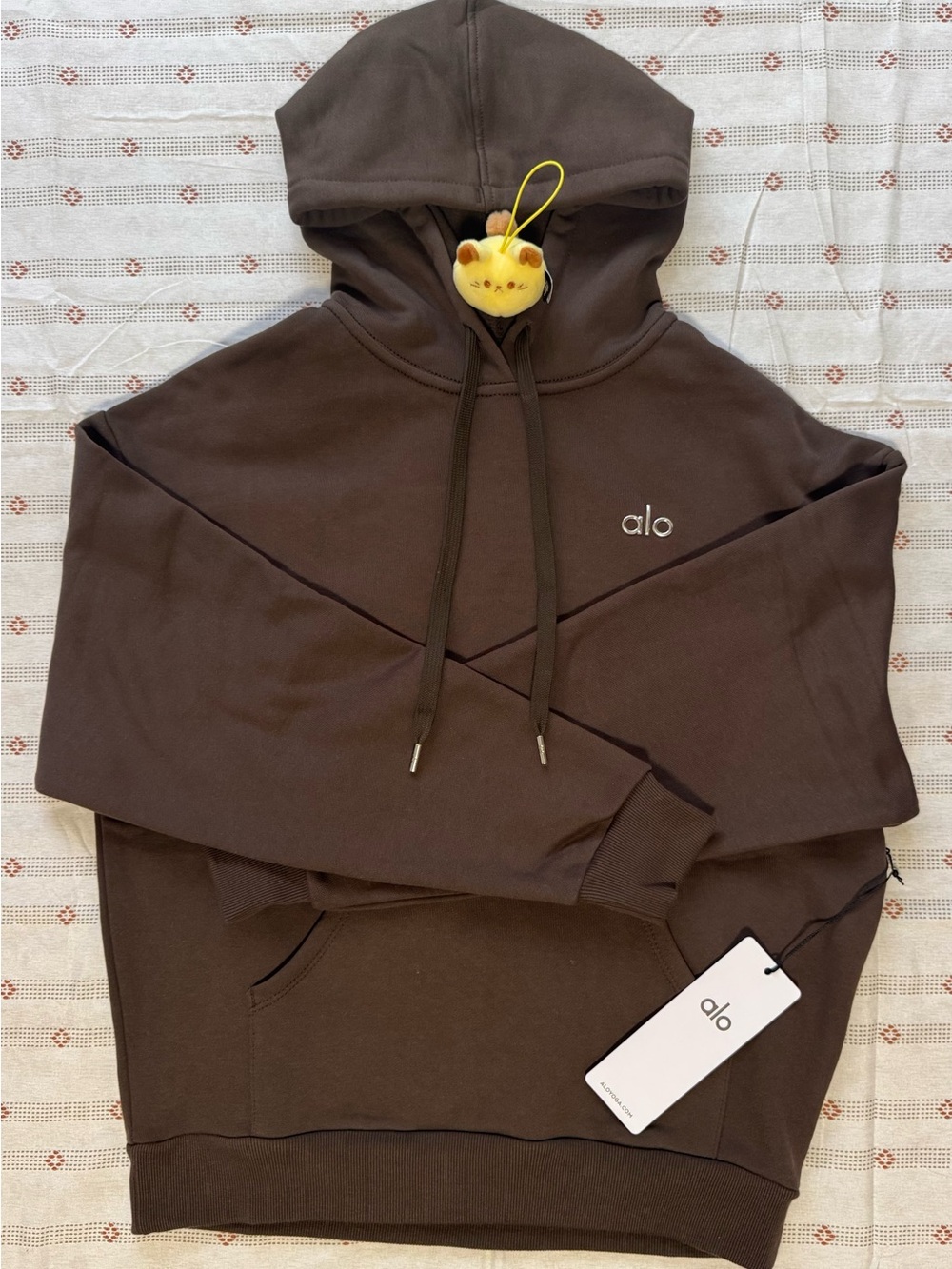 ALO Yoga Women’s Espresso Pullover Hoodie